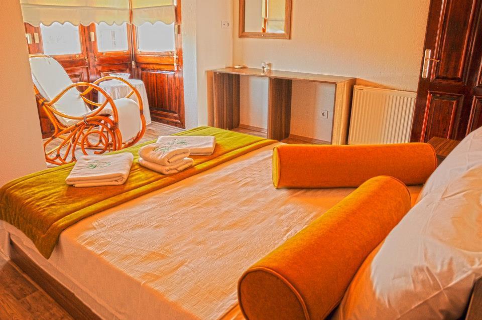 Zevkliler Alacati Boutique Hotel & Fine Dining Ruang foto